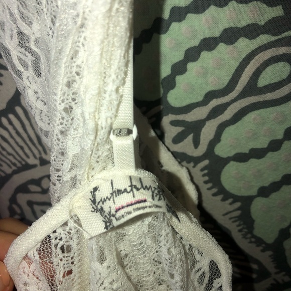 Free people open back lace tank - Picture 2 of 5